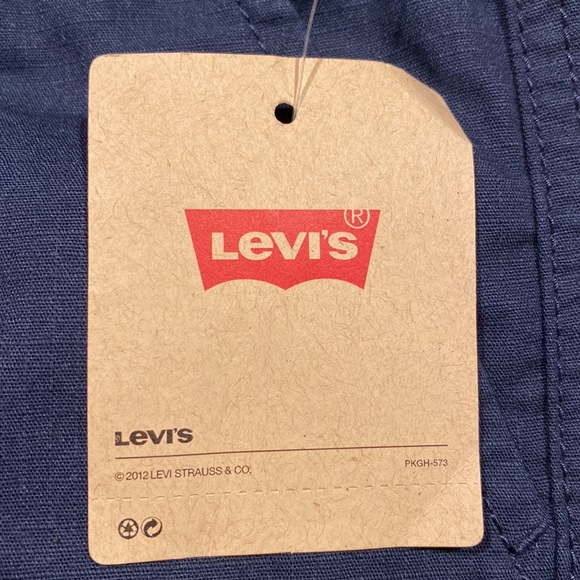 NWT Levi’s shorts - Picture 3 of 5